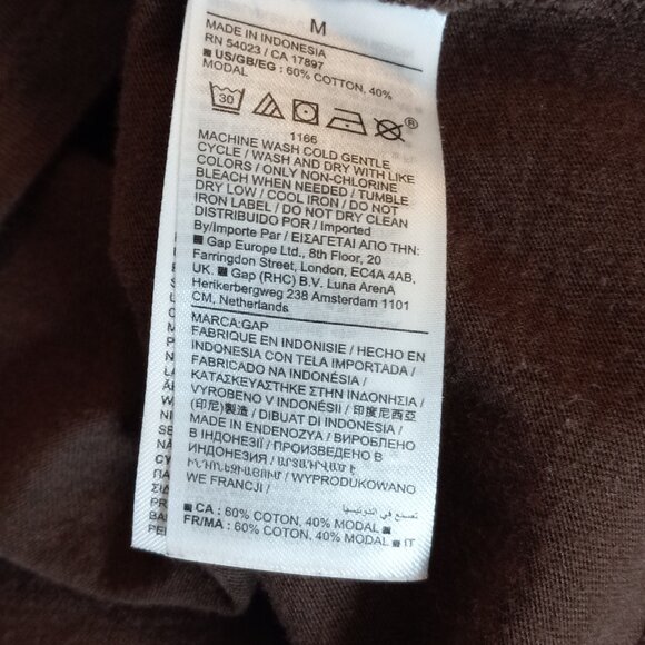 GAP Favorite tee - Size M - Picture 6 of 8